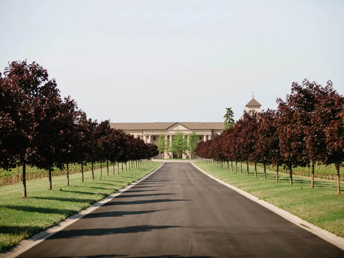 Winery entrance in Niagara